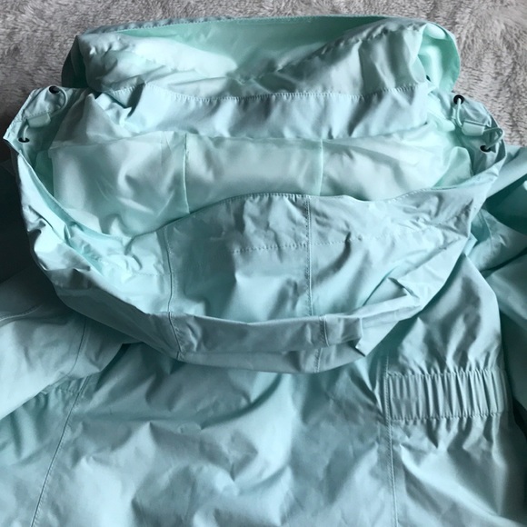 The North Face Jacket - Picture 11 of 12